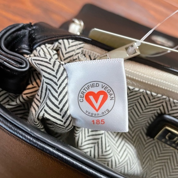 BNWT Urban Expressions Vegan Leather, Black Bag w/White Woven Chain Pattern - Picture 5 of 11